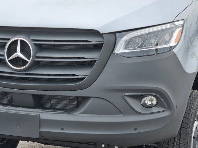 2025 Mercedes-Benz VS30 Sprinter - Image 6 of 12