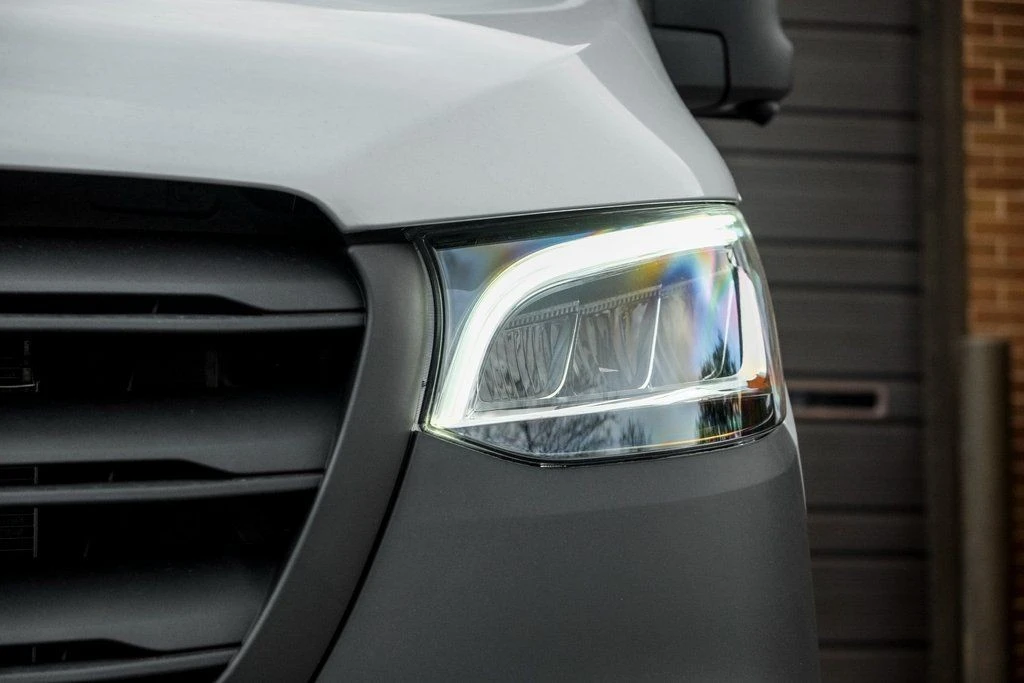 2025 Mercedes-Benz VS30 Sprinter - Image 6 of 21