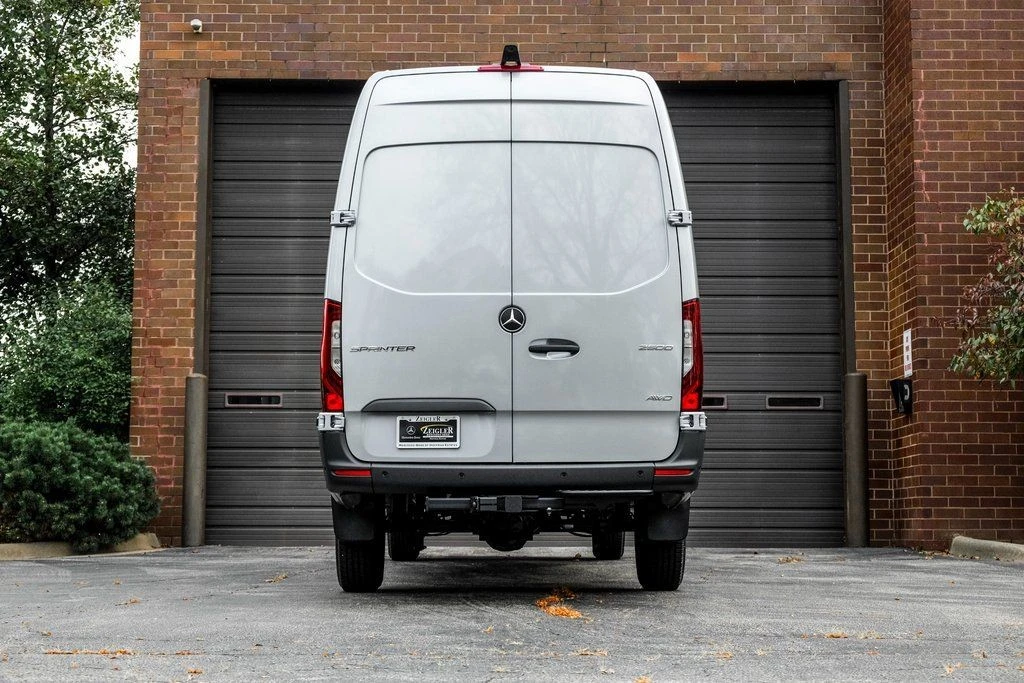 2025 Mercedes-Benz VS30 Sprinter - Image 8 of 21