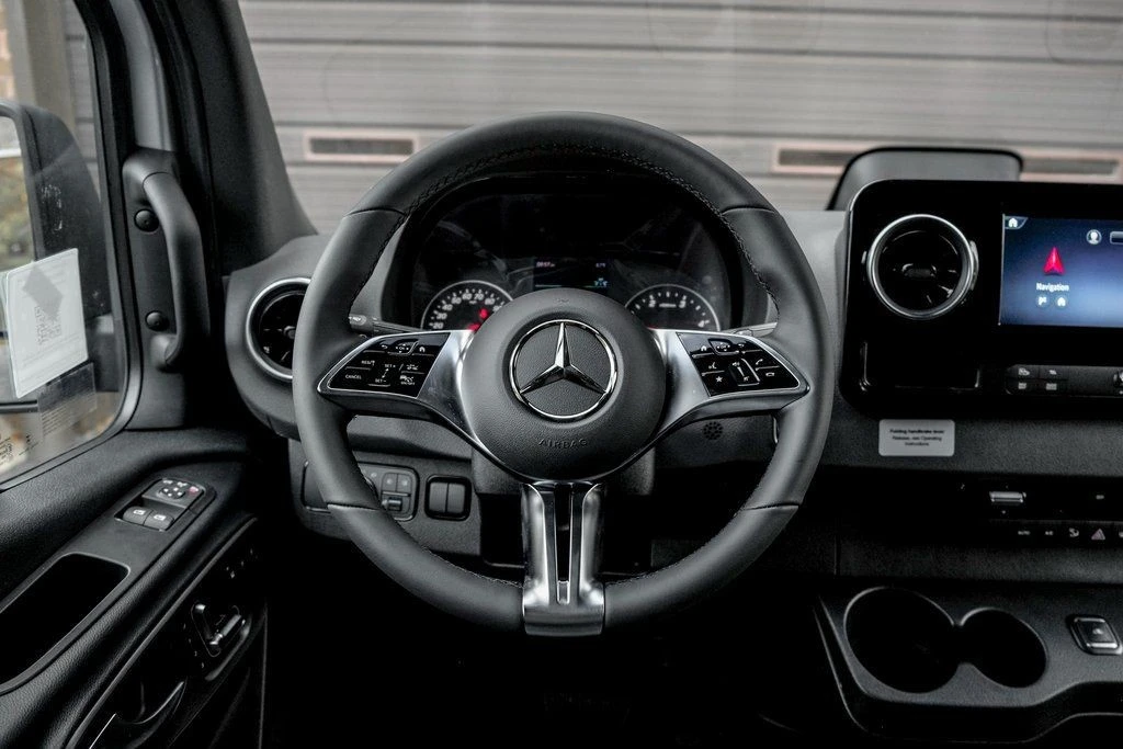 2025 Mercedes-Benz VS30 Sprinter - Image 19 of 21