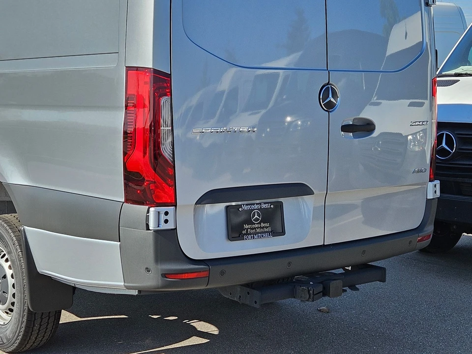 2025 Mercedes-Benz VS30 Sprinter - Image 10 of 12