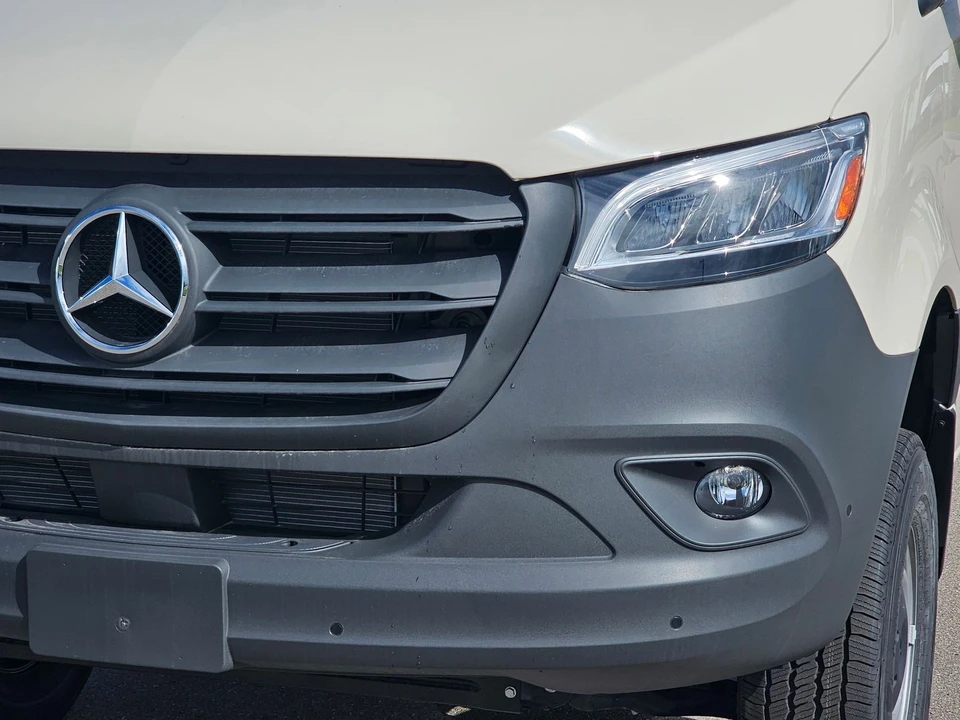 2025 Mercedes-Benz VS30 Sprinter - Image 7 of 12