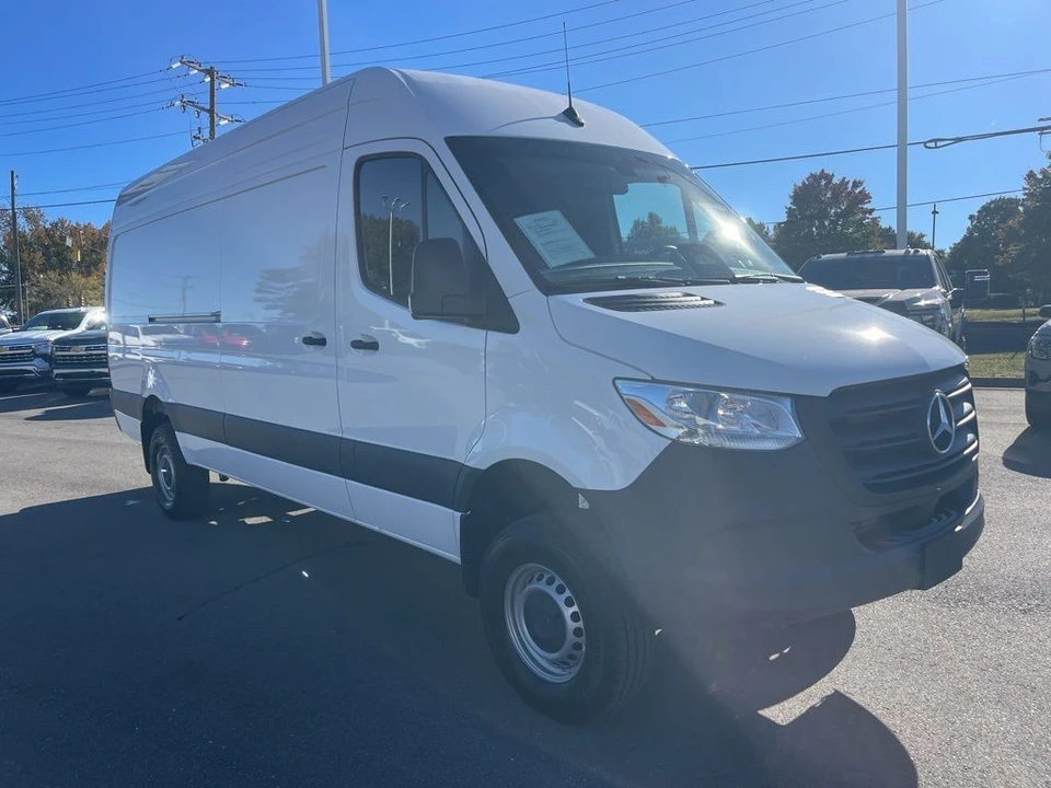 2025 Mercedes-Benz VS30 Sprinter - Image 7 of 21
