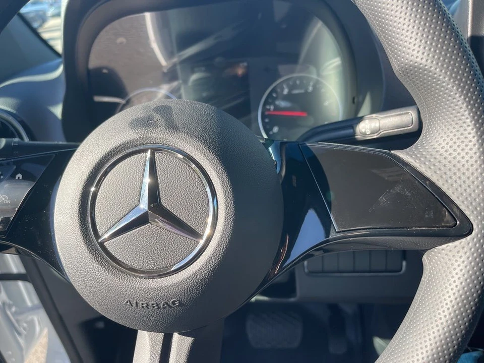 2025 Mercedes-Benz VS30 Sprinter - Image 13 of 21