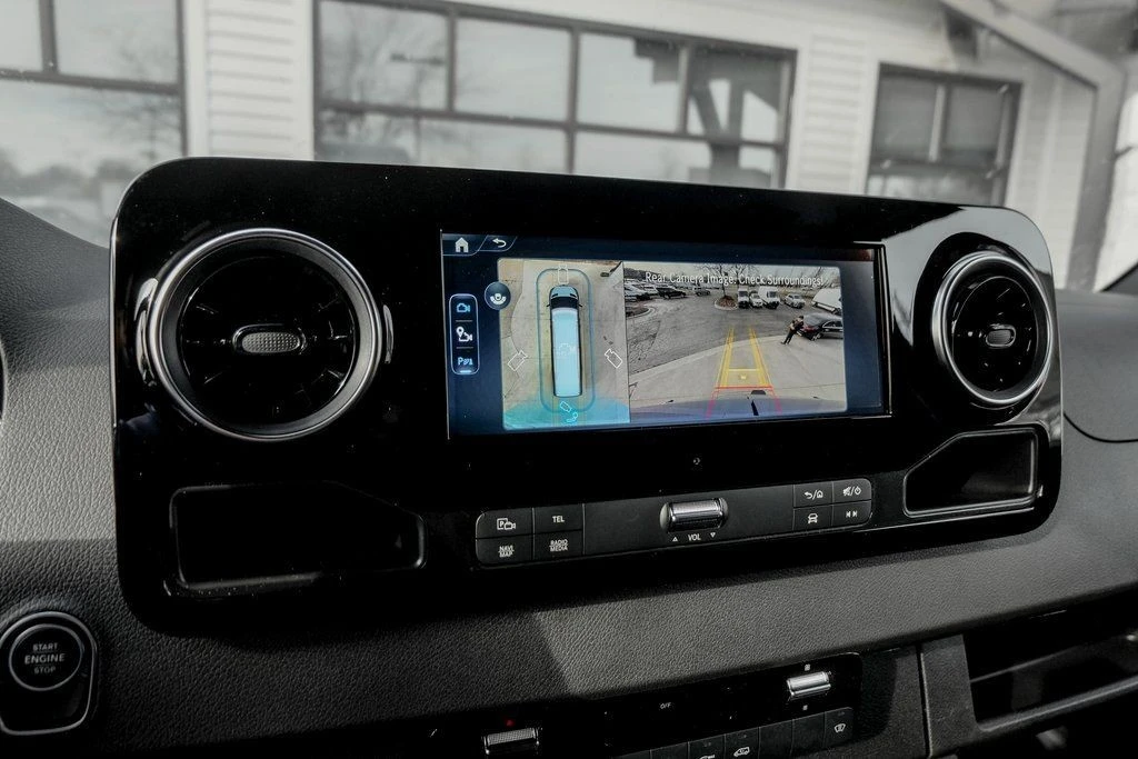 2025 Mercedes-Benz VS30 Sprinter - Image 16 of 21