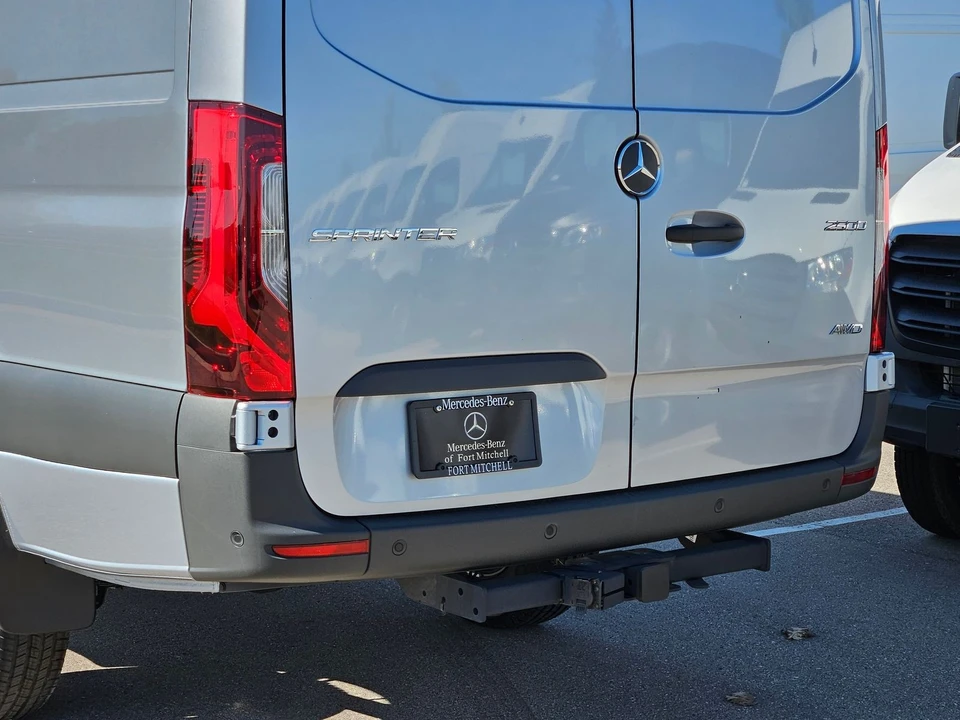 2025 Mercedes-Benz VS30 Sprinter - Image 10 of 12