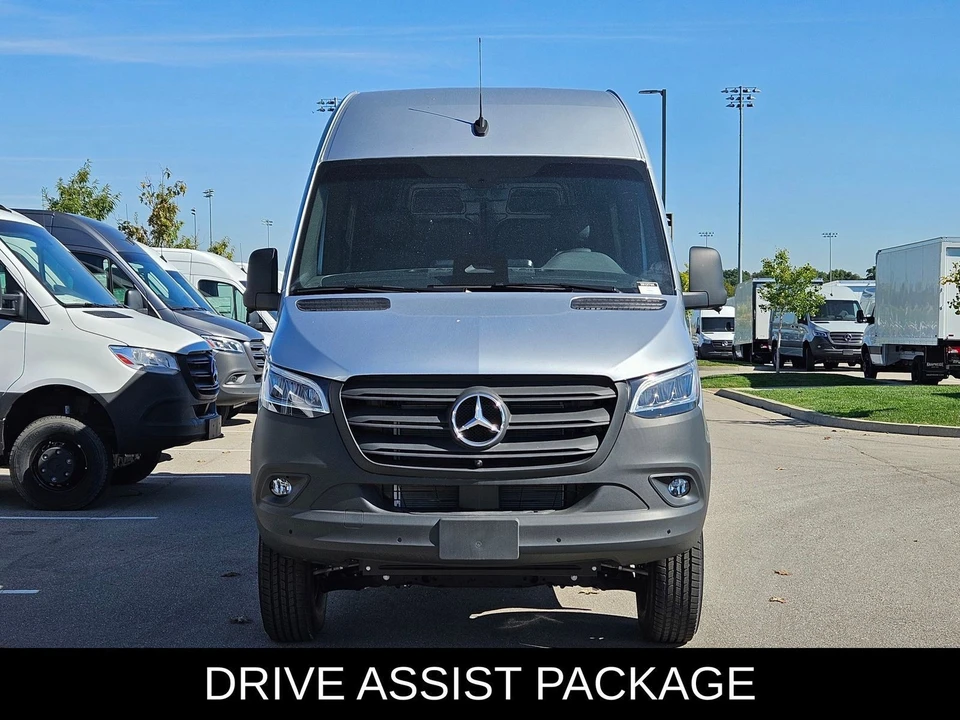 2025 Mercedes-Benz VS30 Sprinter - Image 3 of 12