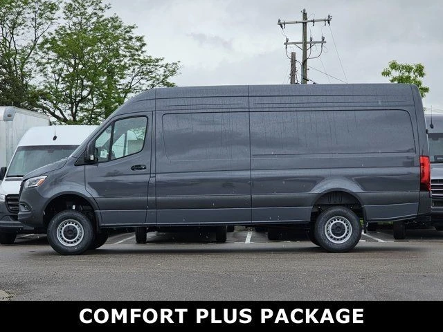 2025 Mercedes-Benz VS30 Sprinter - Image 3 of 12