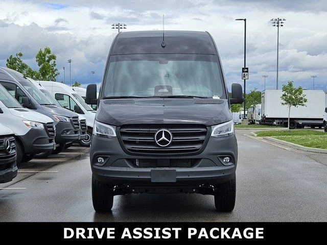 2025 Mercedes-Benz VS30 Sprinter - Image 2 of 12