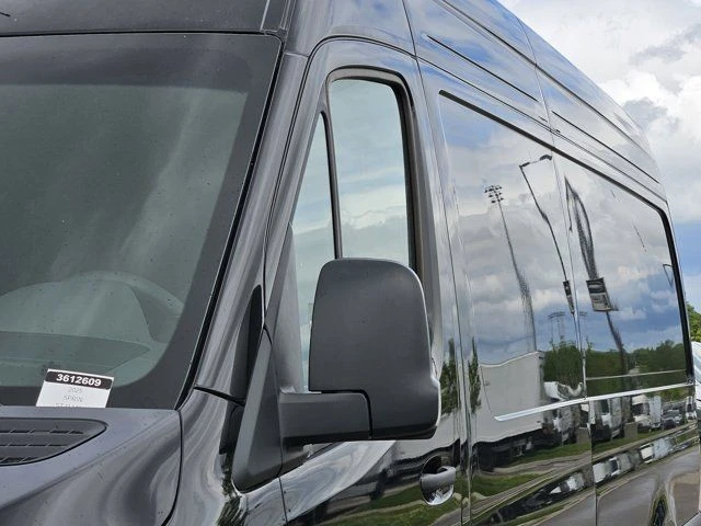 2025 Mercedes-Benz VS30 Sprinter - Image 7 of 12