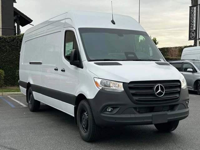 2025 Mercedes-Benz VS30 Sprinter - Image 2 of 21