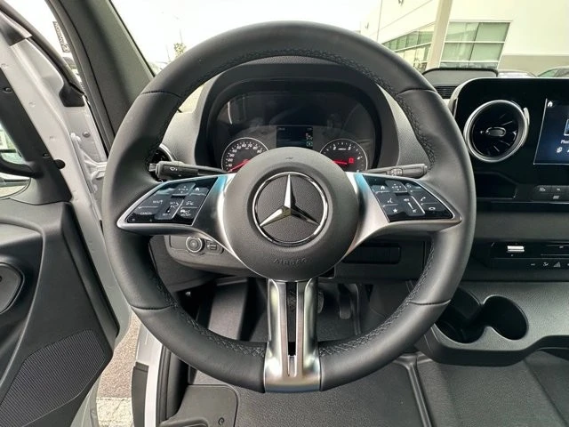 2025 Mercedes-Benz VS30 Sprinter - Image 19 of 21