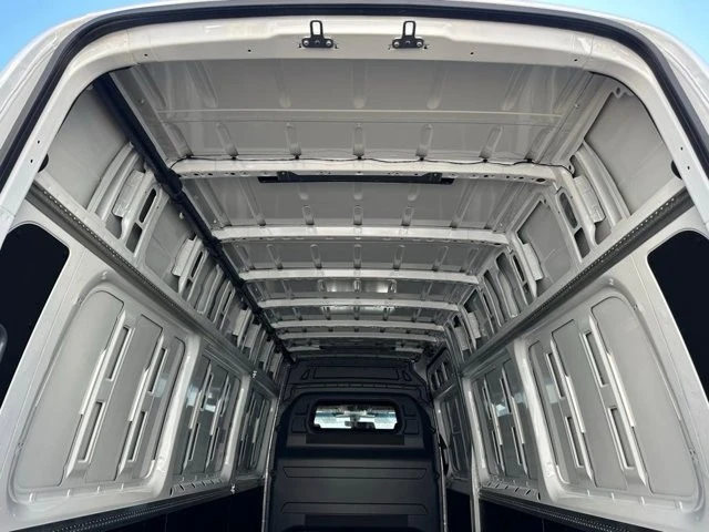 2025 Mercedes-Benz VS30 Sprinter - Image 12 of 12
