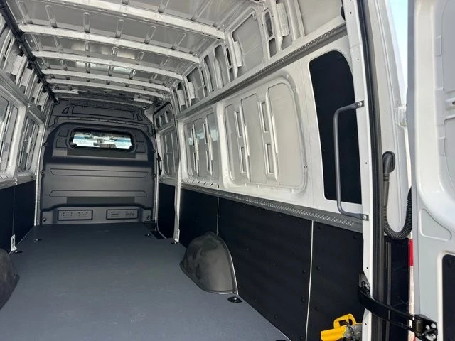 2025 Mercedes-Benz VS30 Sprinter - Image 11 of 12