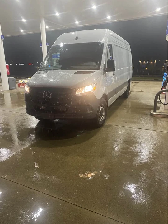 2025 Mercedes-Benz VS30 Sprinter - Image 3 of 5