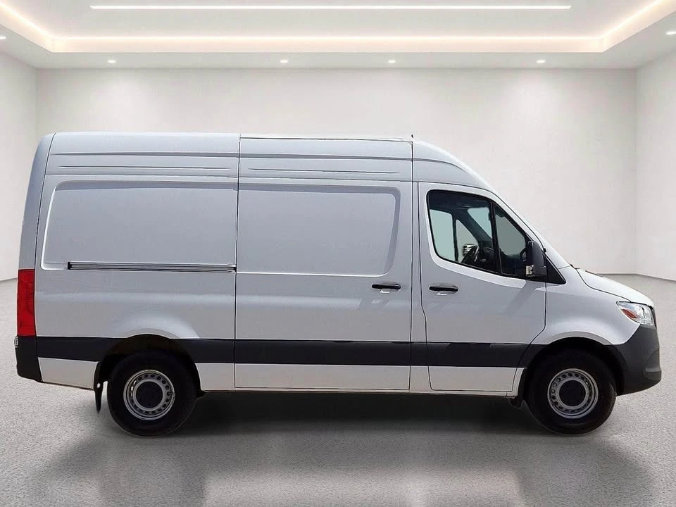 2025 Mercedes-Benz VS30 Sprinter - Image 17 of 20