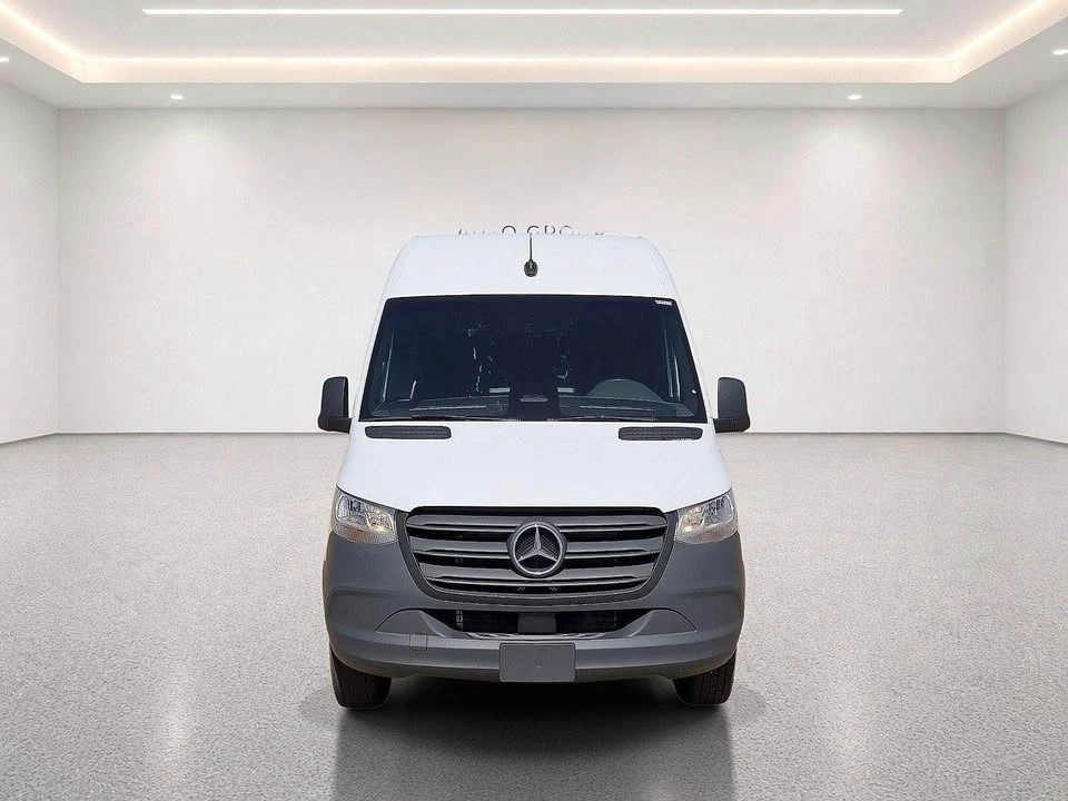 2025 Mercedes-Benz VS30 Sprinter - Image 2 of 20