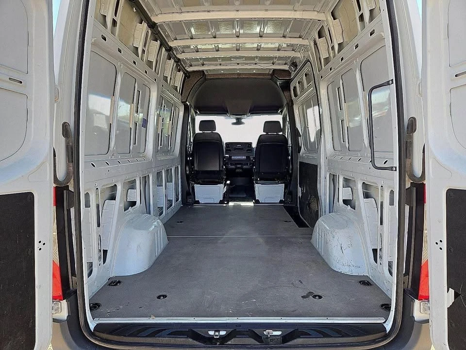 2025 Mercedes-Benz VS30 Sprinter - Image 19 of 20