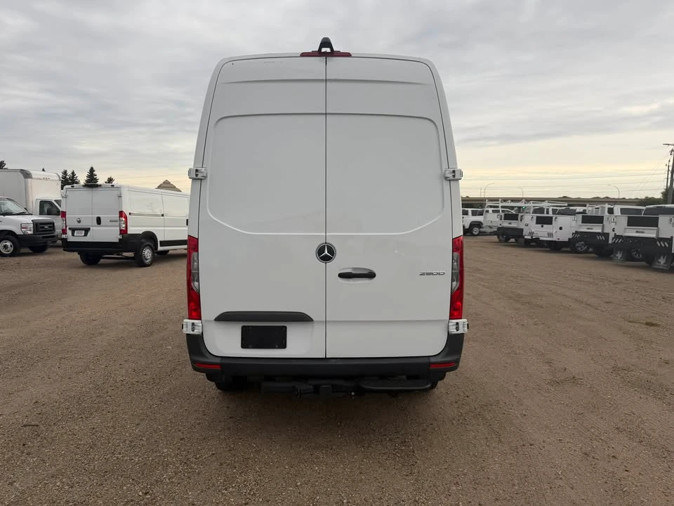 2025 Mercedes-Benz VS30 Sprinter - Image 4 of 20