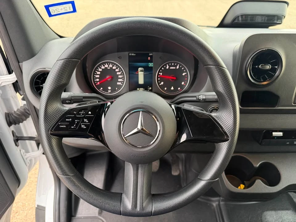 2025 Mercedes-Benz VS30 Sprinter - Image 15 of 20