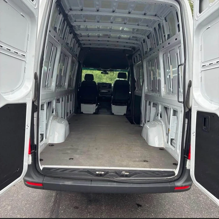 2025 Mercedes-Benz VS30 Sprinter - Image 6 of 6