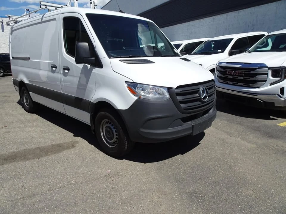 2025 Mercedes-Benz VS30 Sprinter - Image 5 of 10