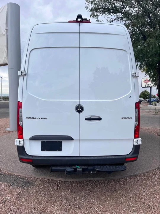 2025 Mercedes-Benz VS30 Sprinter - Image 4 of 7
