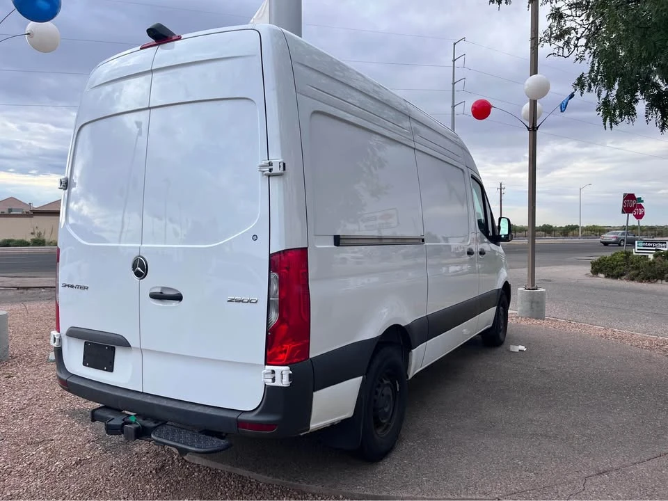 2025 Mercedes-Benz VS30 Sprinter - Image 5 of 7