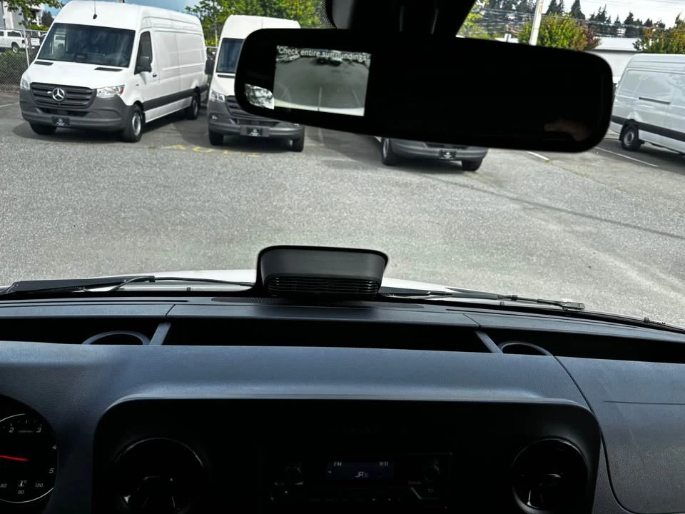 2025 Mercedes-Benz VS30 Sprinter - Image 17 of 17