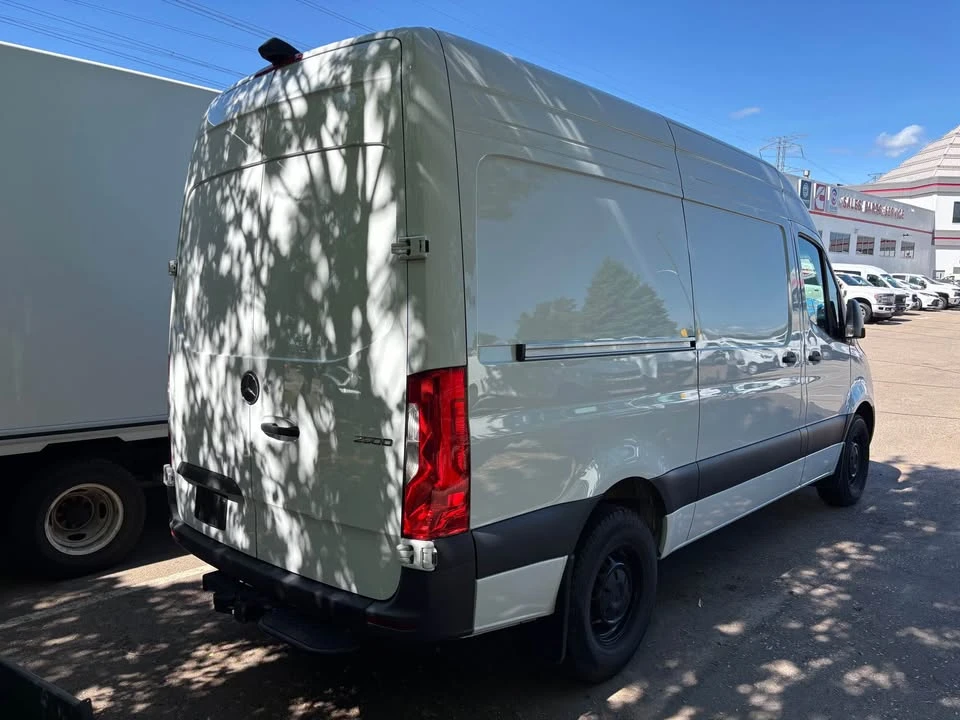 2025 Mercedes-Benz VS30 Sprinter - Image 14 of 20