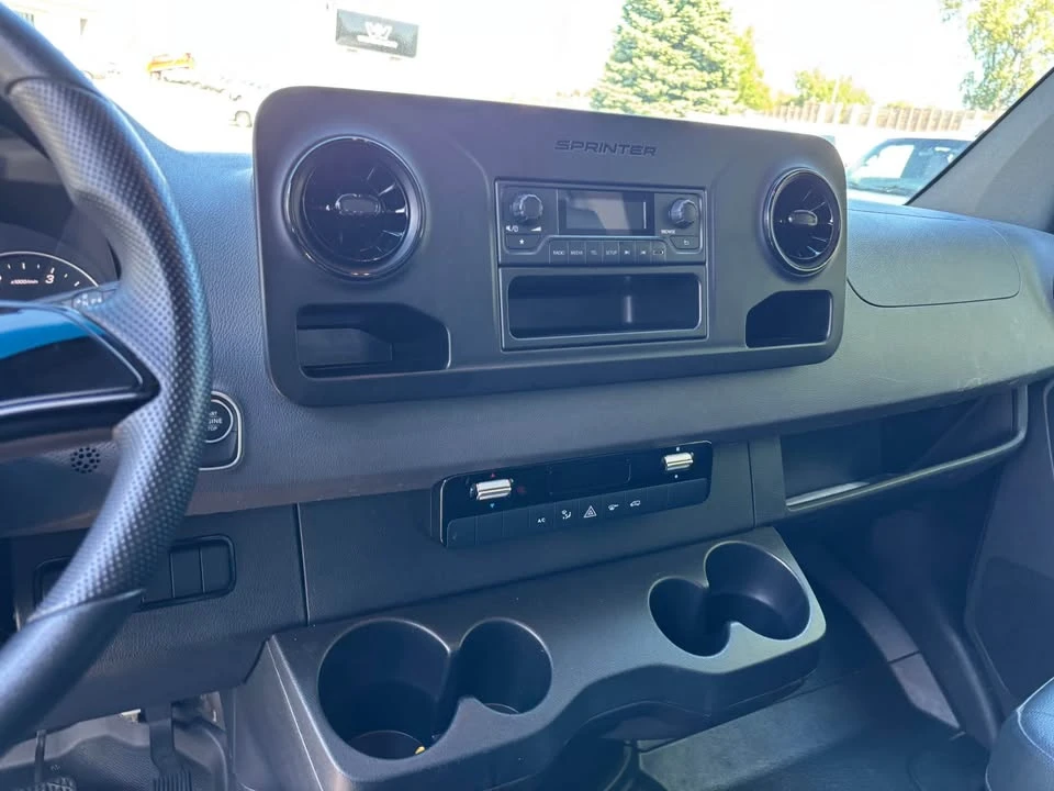 2025 Mercedes-Benz VS30 Sprinter - Image 6 of 20