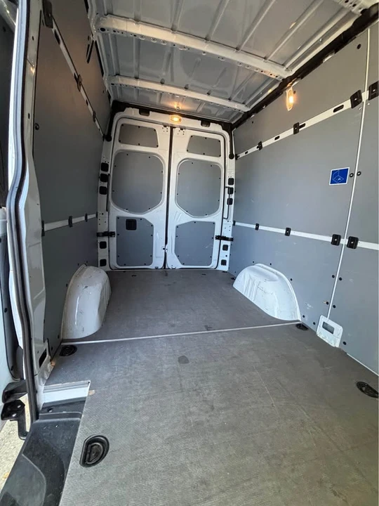 2025 Mercedes-Benz VS30 Sprinter - Image 16 of 20