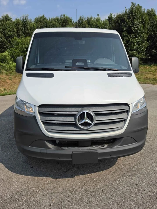 2025 Mercedes-Benz VS30 Sprinter - Image 4 of 16