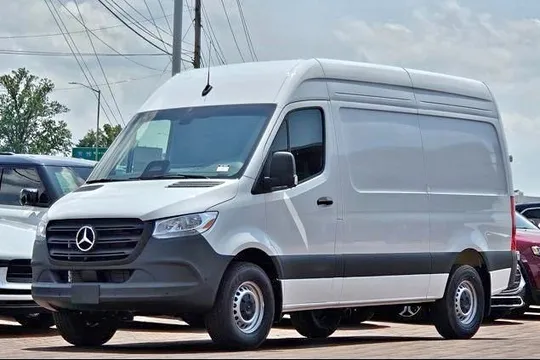 2025 Mercedes-Benz Sprinter 2500 Cargo Van 144 High Roof RWD