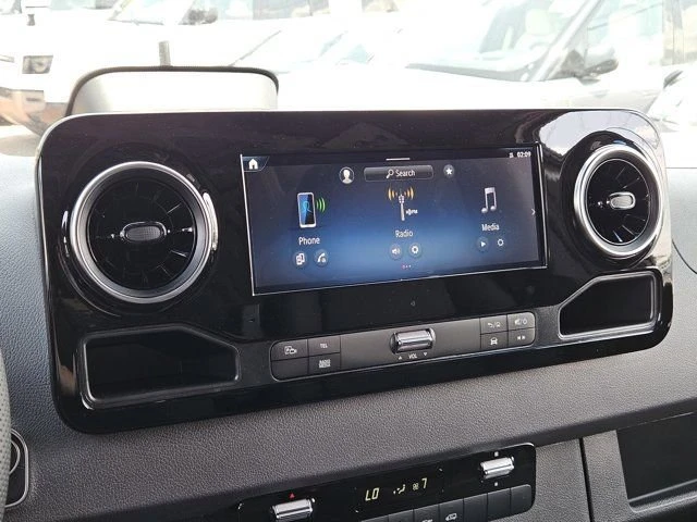 2025 Mercedes-Benz VS30 Sprinter - Image 12 of 19