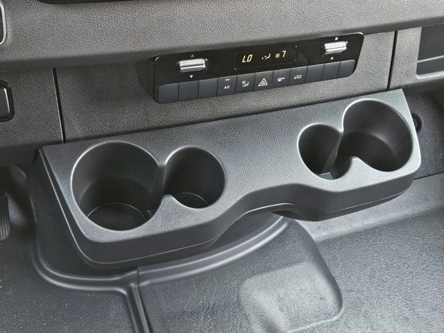 2025 Mercedes-Benz VS30 Sprinter - Image 14 of 19