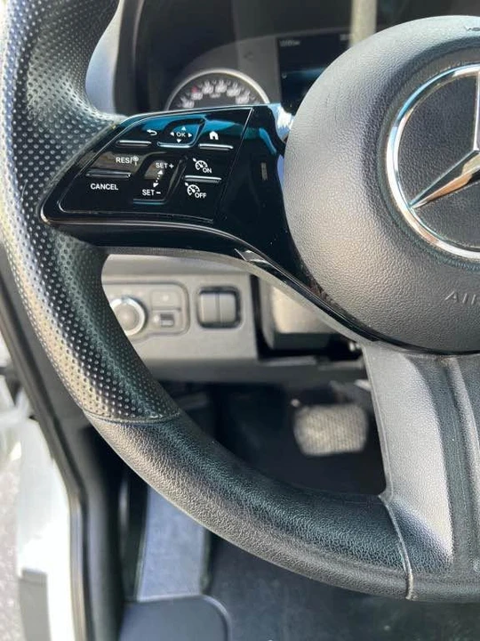2025 Mercedes-Benz VS30 Sprinter - Image 9 of 18