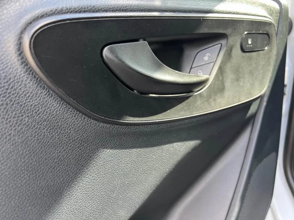 2025 Mercedes-Benz VS30 Sprinter - Image 17 of 18