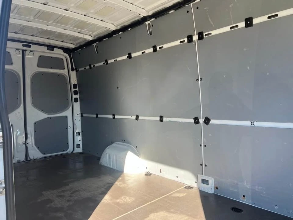 2025 Mercedes-Benz VS30 Sprinter - Image 8 of 16