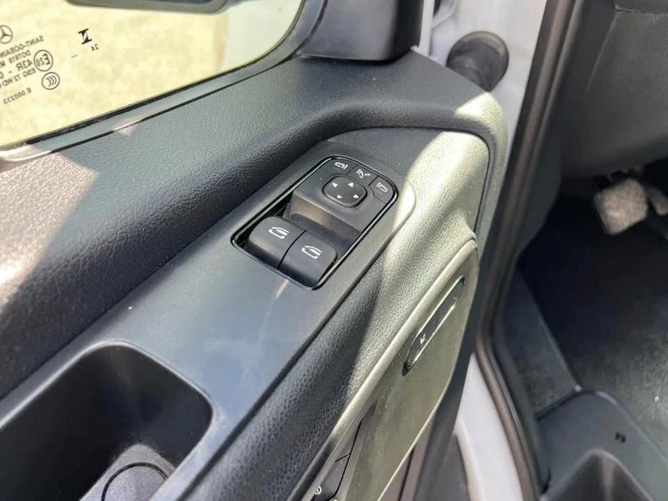 2025 Mercedes-Benz VS30 Sprinter - Image 18 of 18