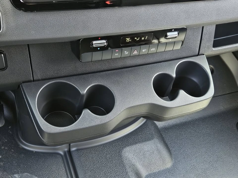 2025 Mercedes-Benz VS30 Sprinter - Image 12 of 20