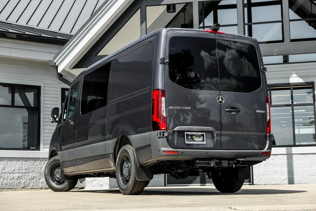 2025 Mercedes-Benz VS30 Sprinter - Image 2 of 21