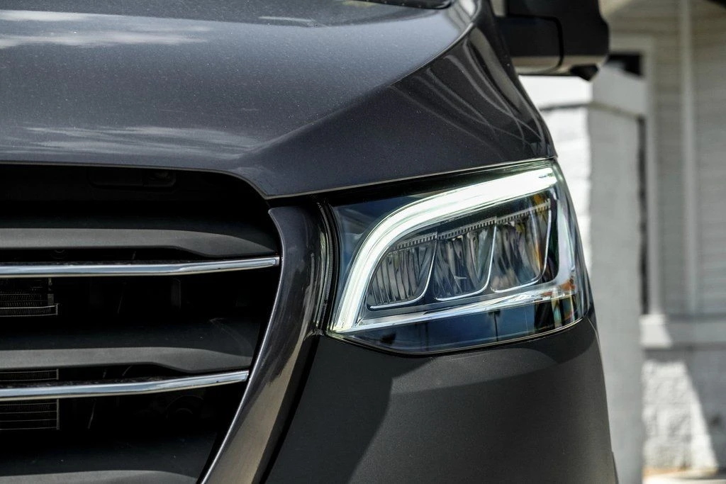 2025 Mercedes-Benz VS30 Sprinter - Image 6 of 21