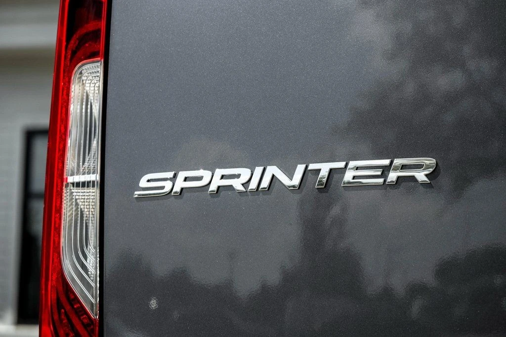 2025 Mercedes-Benz VS30 Sprinter - Image 9 of 21