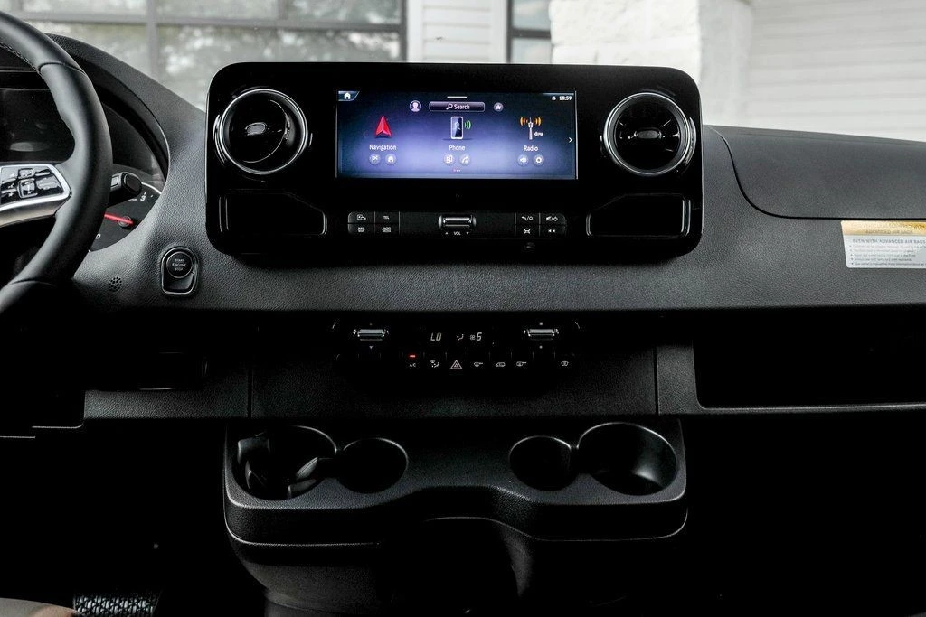 2025 Mercedes-Benz VS30 Sprinter - Image 19 of 21