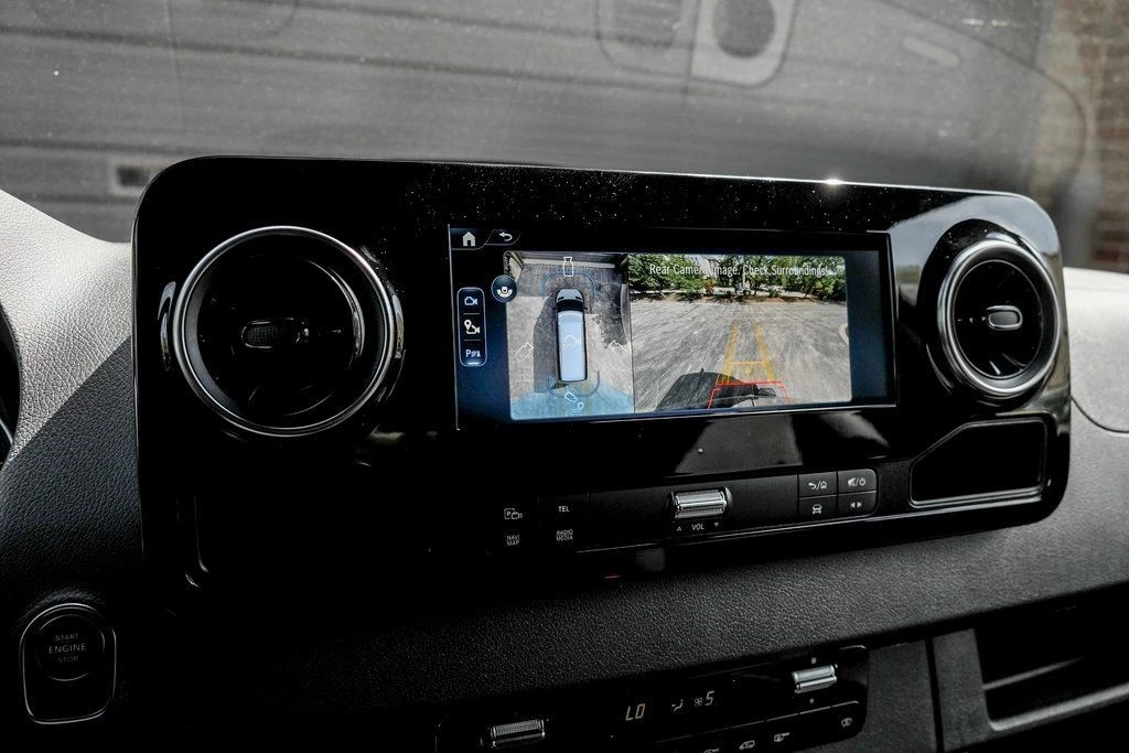 2025 Mercedes-Benz VS30 Sprinter - Image 16 of 21