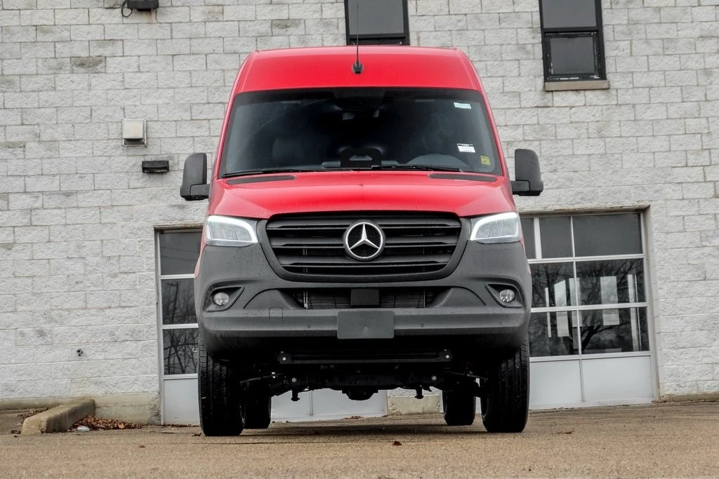 2025 Mercedes-Benz VS30 Sprinter - Image 6 of 12