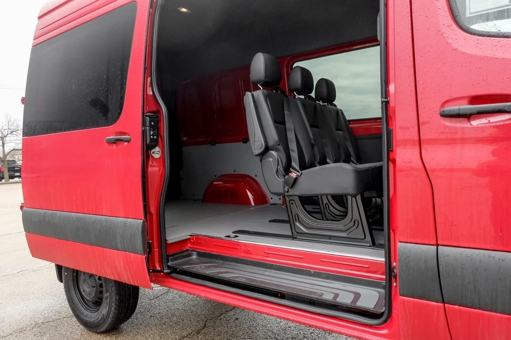 2025 Mercedes-Benz VS30 Sprinter - Image 11 of 12