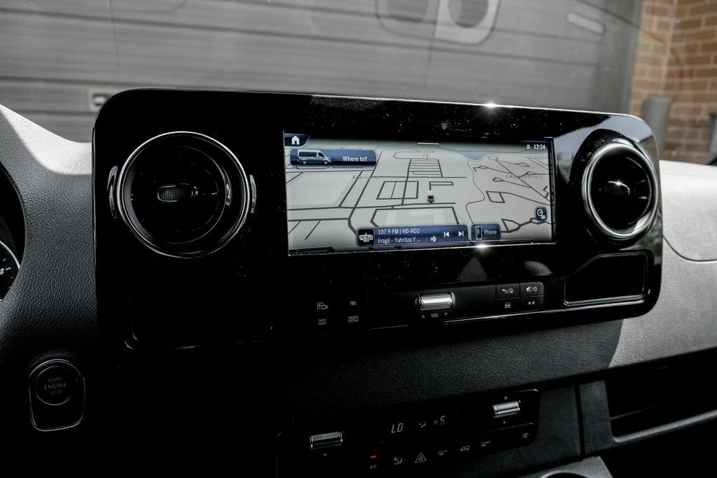 2025 Mercedes-Benz VS30 Sprinter - Image 17 of 21