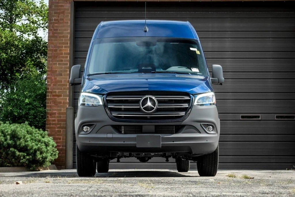 2025 Mercedes-Benz VS30 Sprinter - Image 5 of 21
